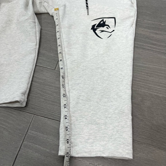 ALPHALETE Light Heather Gray Crop Capri High Rise Sweat Pant Jogger M Gym Lounge - Picture 12 of 13